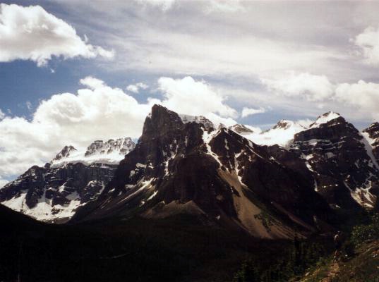 Foto: Micha Ewald <br> Location: Ten Peaks, Lake Louise, AB, Canada <br> Date: July 1999